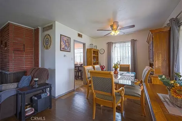 Fontana, CA 92335,9634 Tangelo Avenue