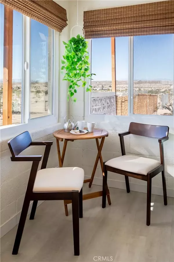 29 Palms, CA 92277,71522 Winters Road