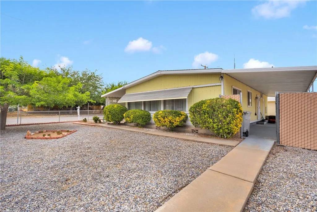Hesperia, CA 92345,19154 Lindsay Street