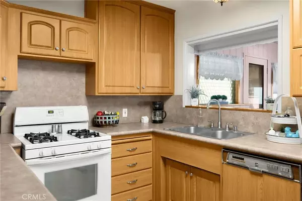 Pomona, CA 91767,1995 Cadillac Drive