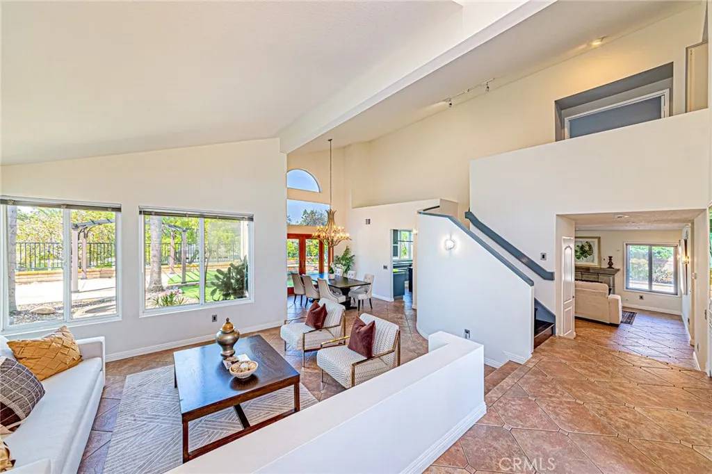 Yorba Linda, CA 92887,21820 Todd Avenue