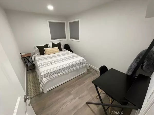 Running Springs, CA 92382,2557 Whispering Pines Dr