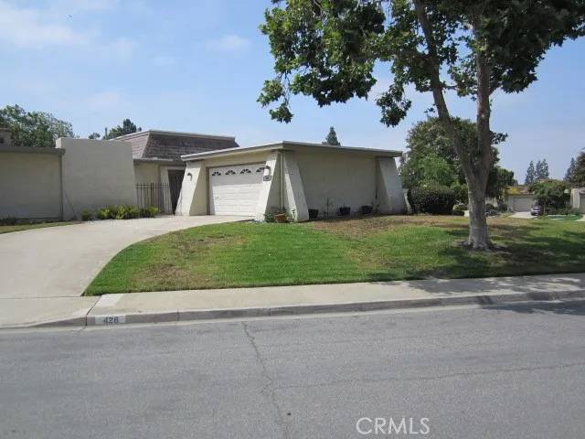 428 Champlain Drive, Claremont, CA 91711