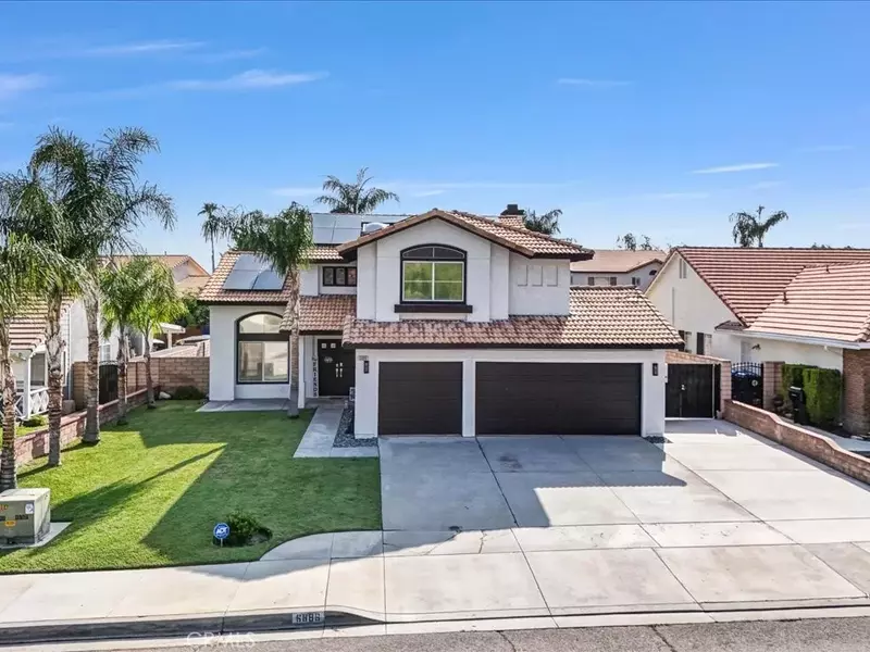 6886 Country Oaks Drive, Highland, CA 92346