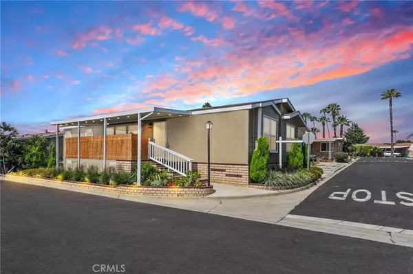 La Verne, CA 91750,2755 Arrow #98