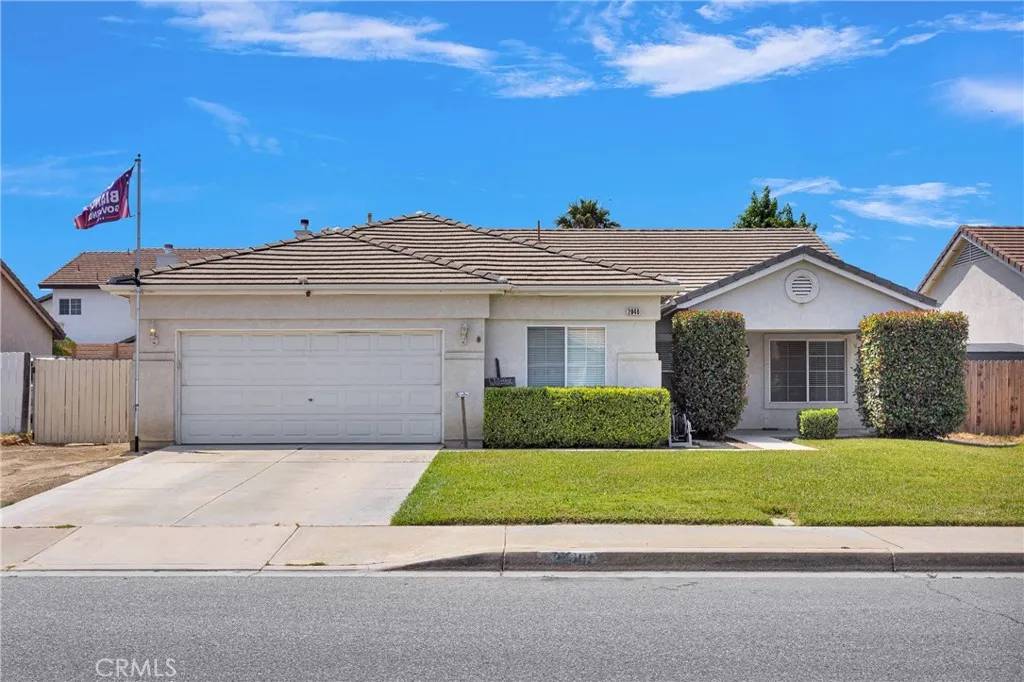 2040 Warwick, San Jacinto, CA 92582