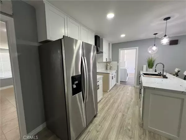 Apple Valley, CA 92307,14726 Osage Road