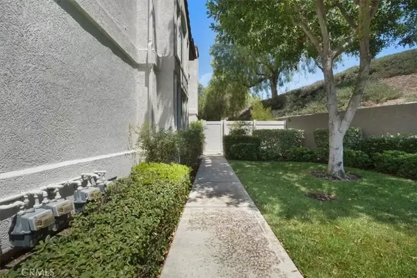 Corona, CA 92879,2121 Triador Street #105