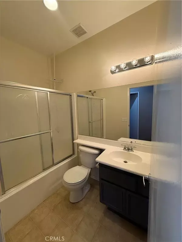 Victorville, CA 92392,13590 Fox Point Road