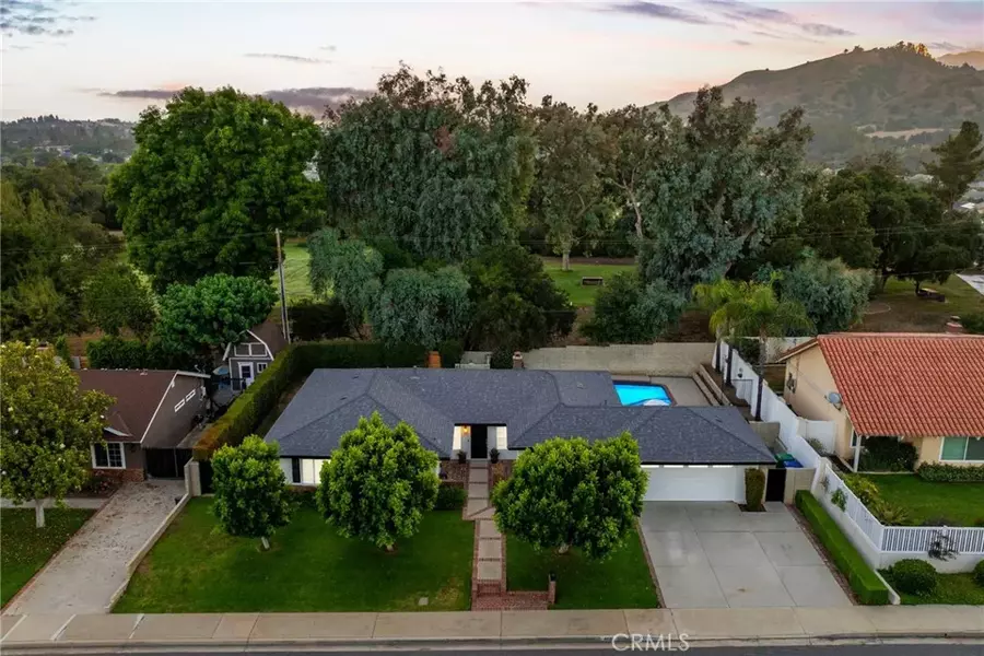 4833 Chamber Avenue, La Verne, CA 91750