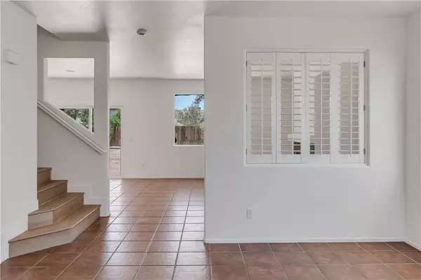 Victorville, CA 92392,13145 Falcon Trail