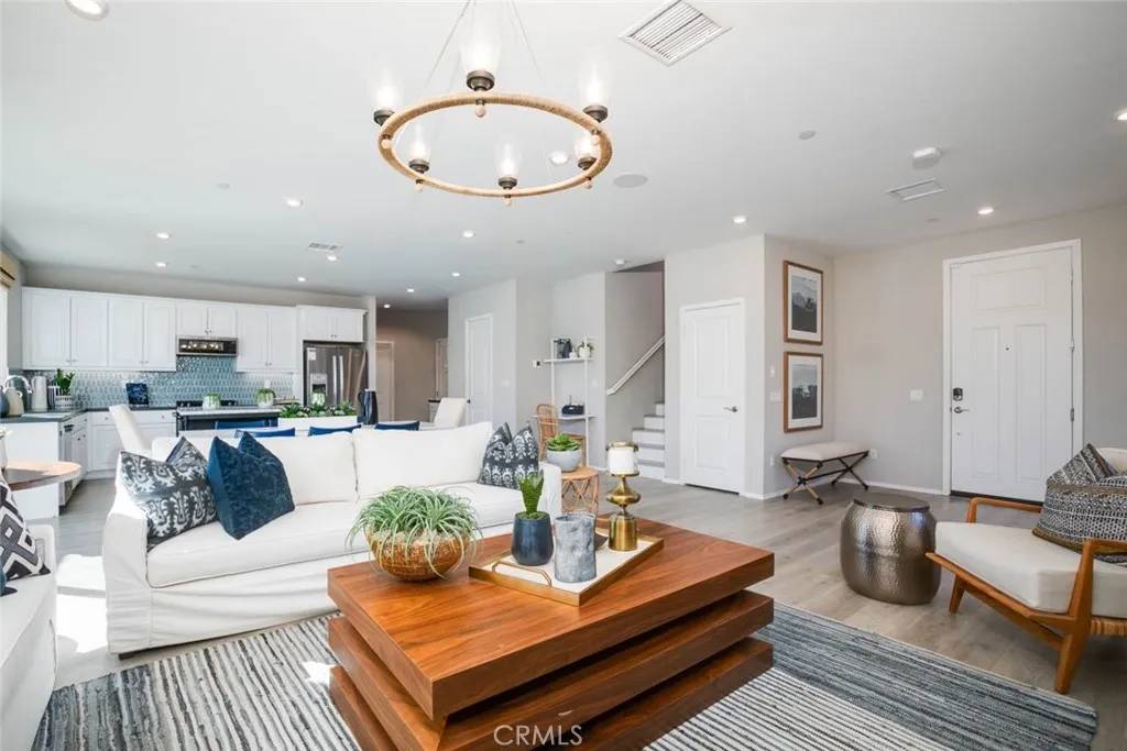 San Bernardino, CA 92407,6425 N Cava Lane