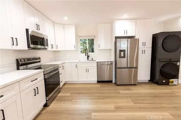 Glendora, CA 91740,638 W Glen Lyn Drive #B