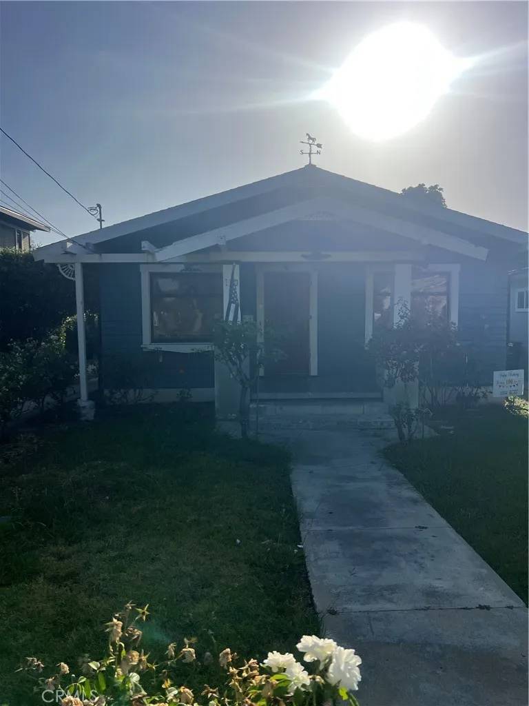 150 N Cambridge Street, Orange, CA 92866