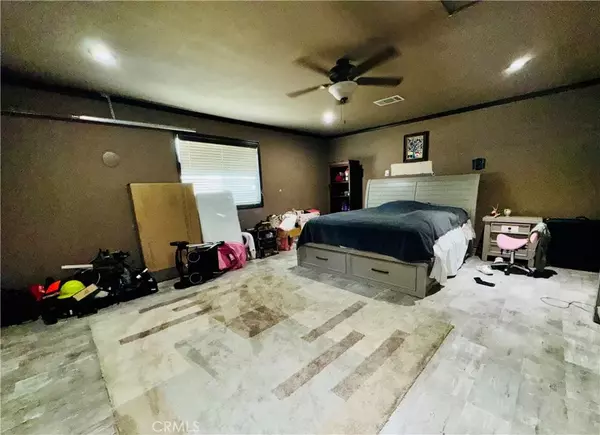 Norwalk, CA 90650,11903 FAIRFORD Avenue