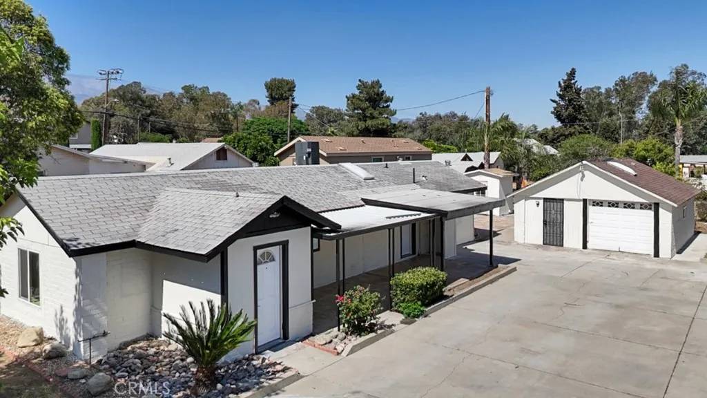 156 N Sunset Avenue, Banning, CA 92220