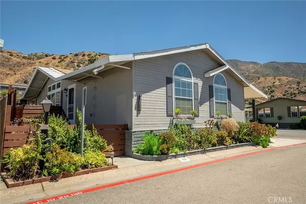 Corona, CA 92878,4901 Green River #188