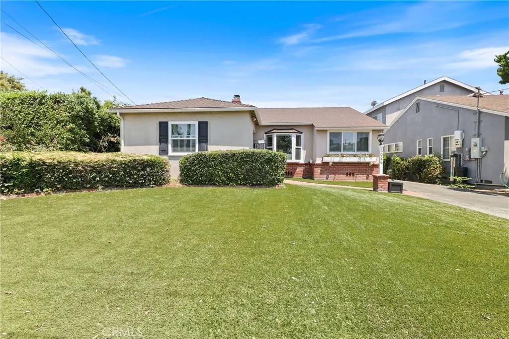 San Gabriel, CA 91775,6026 N Del Loma Avenue