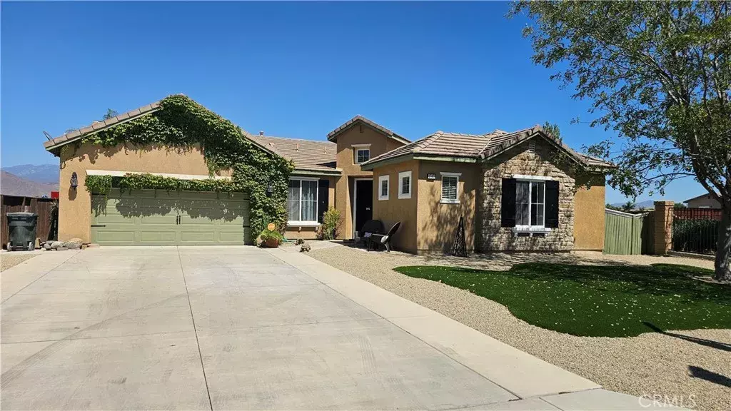 1742 Caseros Drive, San Jacinto, CA 92582