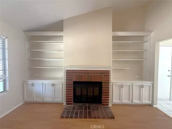 Lancaster, CA 93534,1816 W Avenue K11