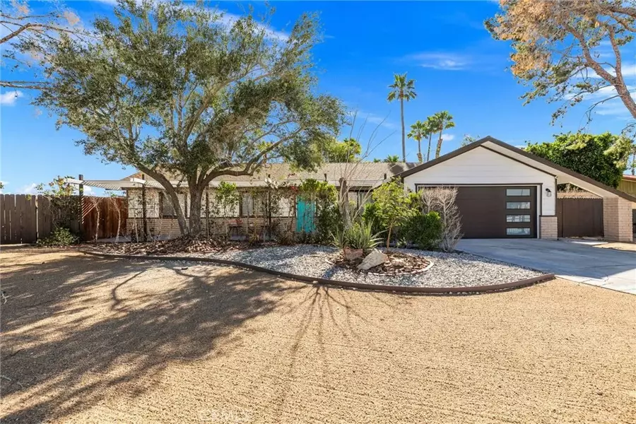 2200 N Carillo Road, Palm Springs, CA 92262