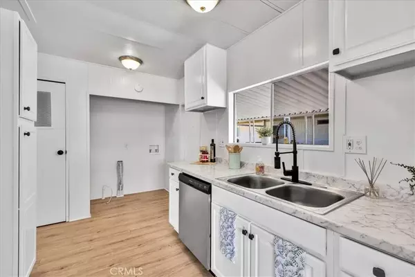 Yucca Valley, CA 92284,7425 Church #149