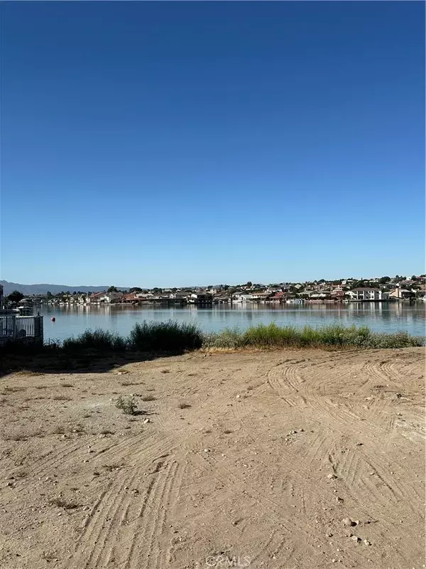 Victorville, CA 92395,18055 Lakeview
