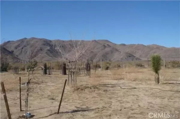 Apple Valley, CA 92308,28128 Via Seco