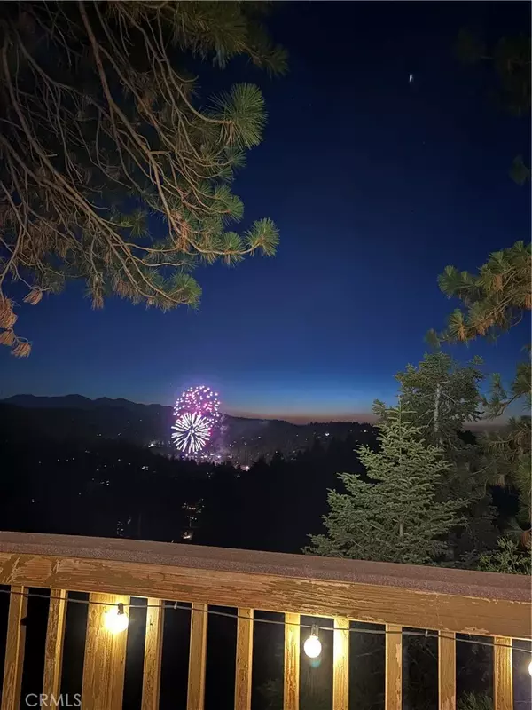 Crestline, CA 92325,25152 Valle Drive