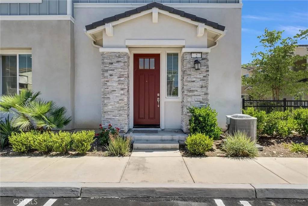 16681 Wyndham Lane #2, Fontana, CA 92336