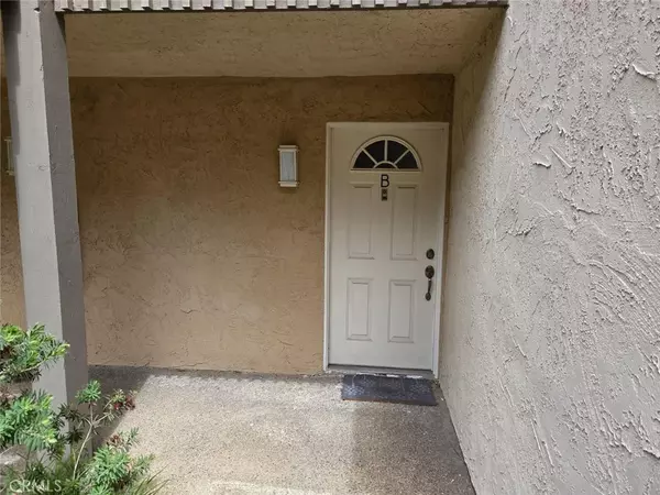 La Jolla, CA 92037,8515 Villa La Jolla Drive #B
