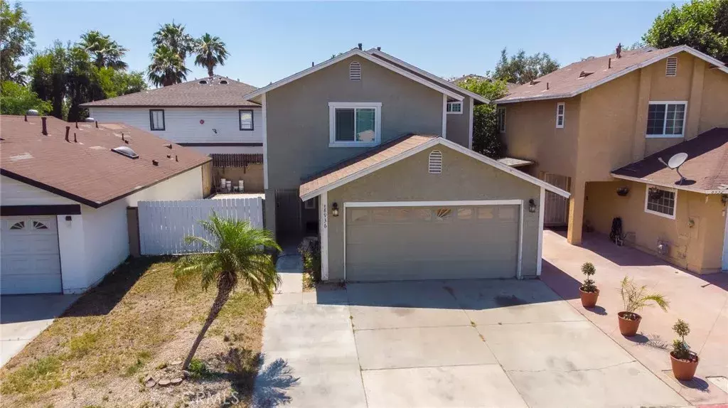 Fontana, CA 92335,8936 Summerwood Way