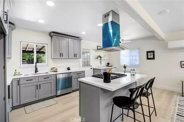 Rialto, CA 92376,19435 Chaparral Street