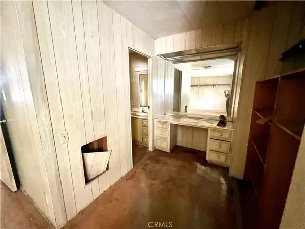 Eastvale, CA 91752,5800 Hamner #308