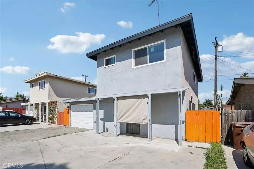 El Monte, CA 91731,11052 1/2 McGirk Avenue