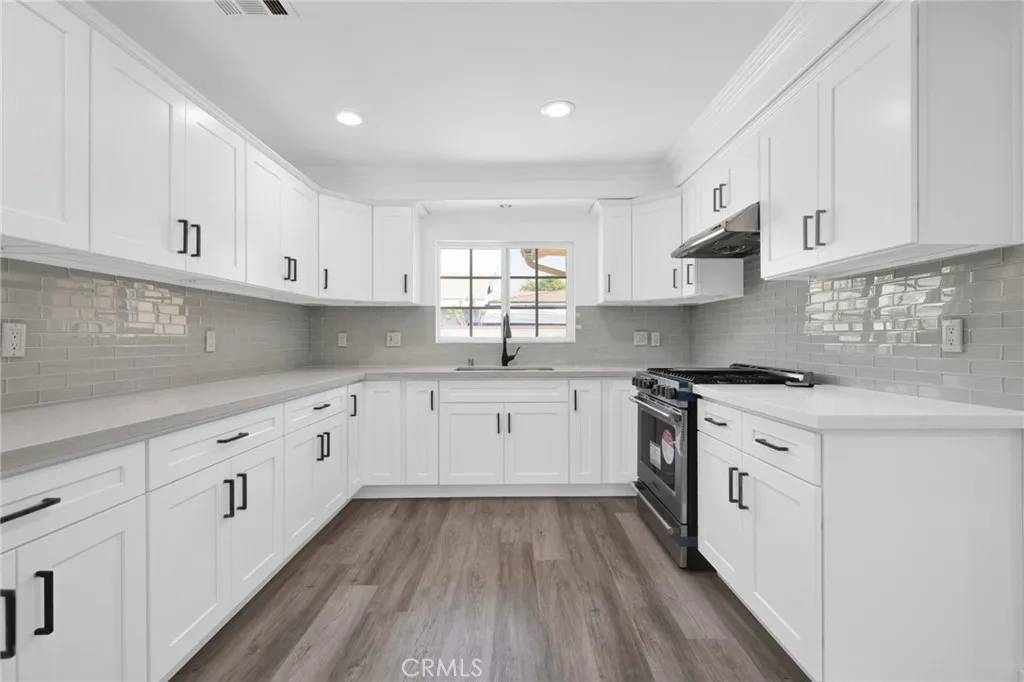 Rosemead, CA 91770,8127 Emerson Place #A