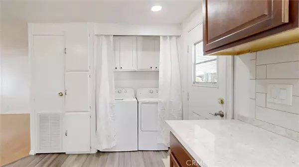Walnut, CA 91789,3745 Valley #84