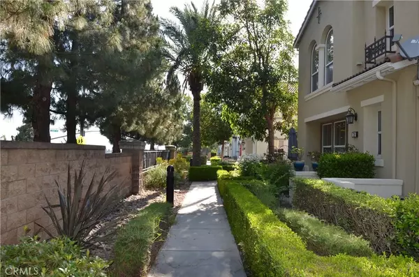 Fontana, CA 92336,15723 Parkhouse Drive #40