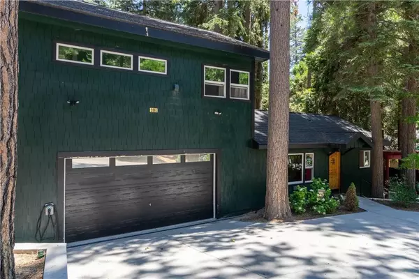 Angelus Oaks, CA 92305,5961 Lake Drive