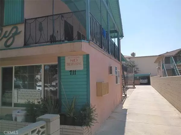 Azusa, CA 91702,711 N Soldano Avenue #6