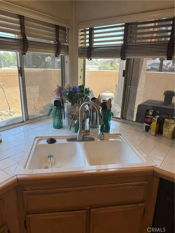 Ontario, CA 91761,2714 S Montego # E #E