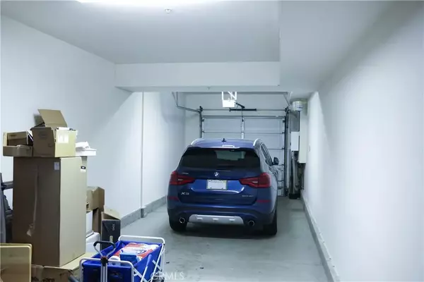 Ontario, CA 91761,3269 S Edenglen Avenue #2