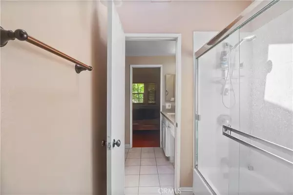 Pasadena, CA 91106,259 N Holliston Avenue #1