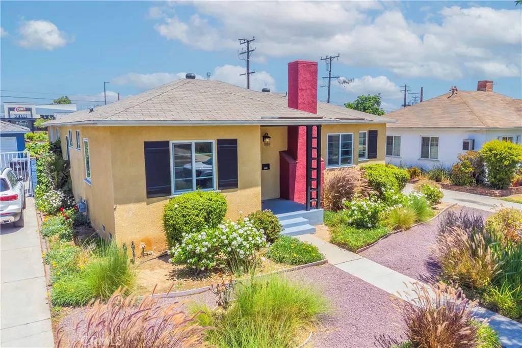Alhambra, CA 91801,1217 Camelia Drive