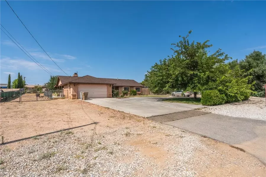 19077 Goleta Street, Hesperia, CA 92345