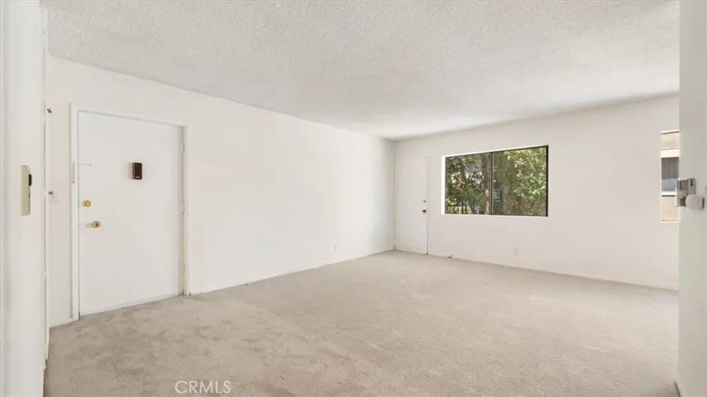 Pasadena, CA 91106,1115 Cordova Street #207