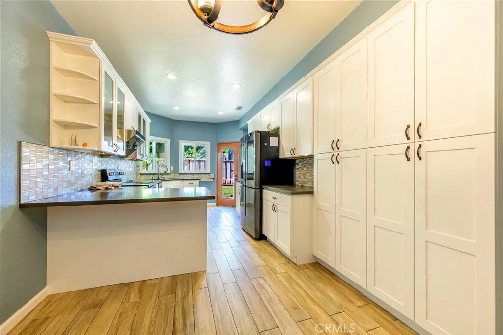 Fremont, CA 94555,5004 Crandallwood Drive