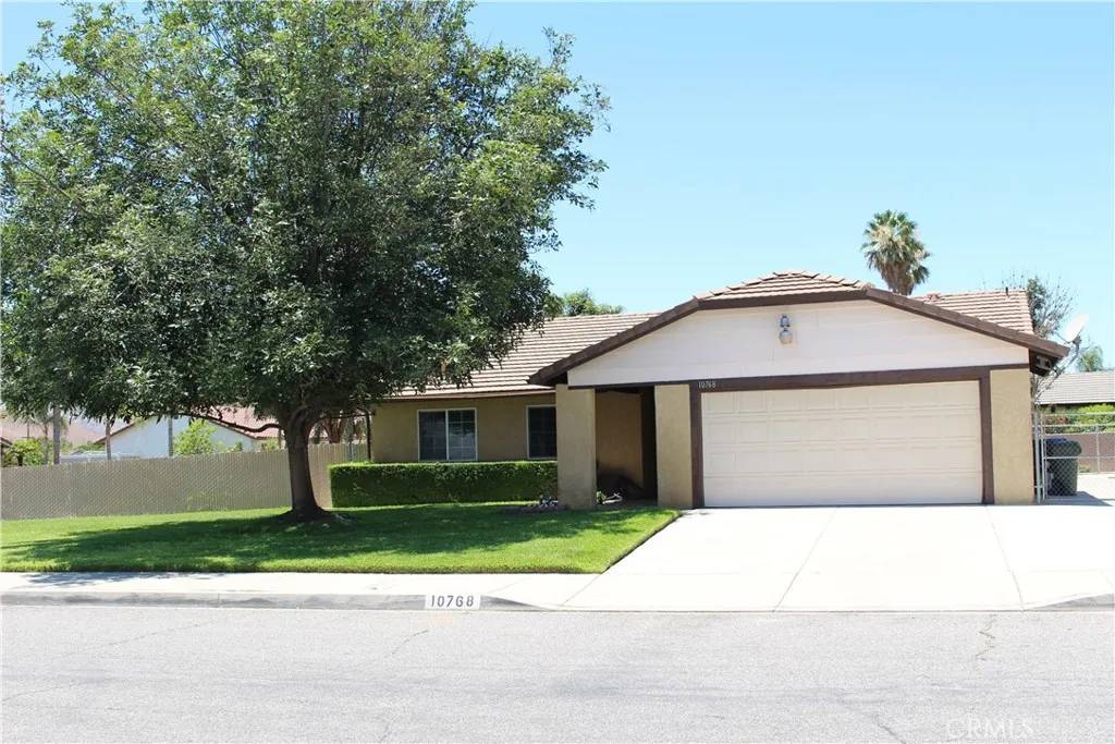 10768 William Avenue, Bloomington, CA 92316