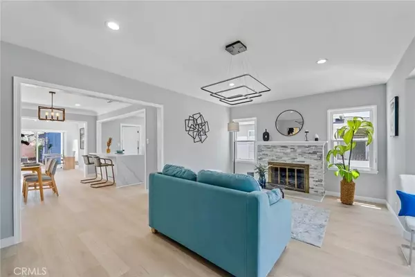 Los Angeles, CA 90045,8460 Truxton Avenue