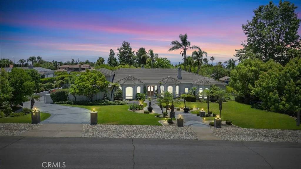 1032 Amarillo Drive, Claremont, CA 91711